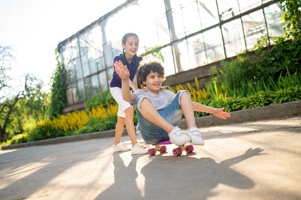 DIMS Lenses for Myopia Control: Key Factors That Impact Their Effectiveness