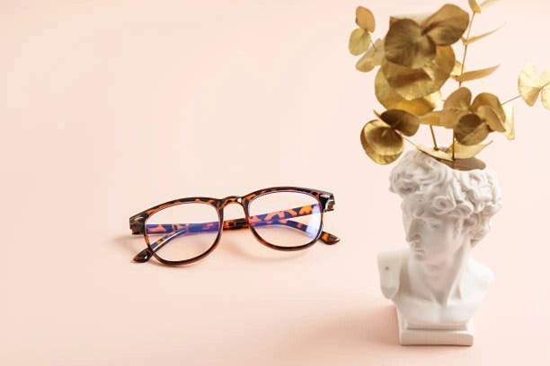 Guide on choosing the perfect glasses frame