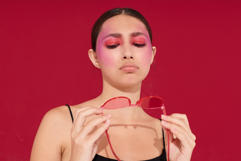 Makeup Tips for Glasses Wearers: Look Your Best in Frames